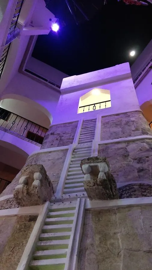 Izsla Hostel Playa Del Carmen 0*,  Mexico
