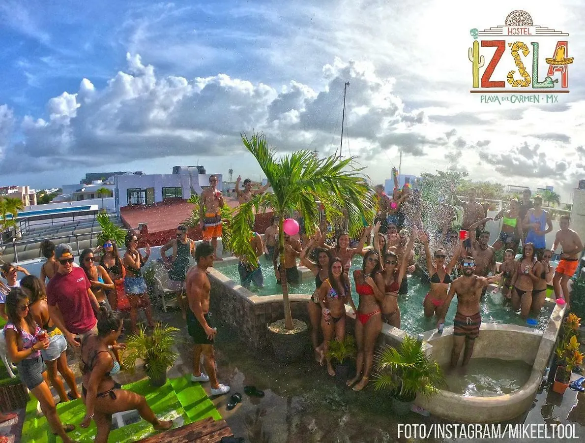 Izsla Hostel Playa Del Carmen Mexico