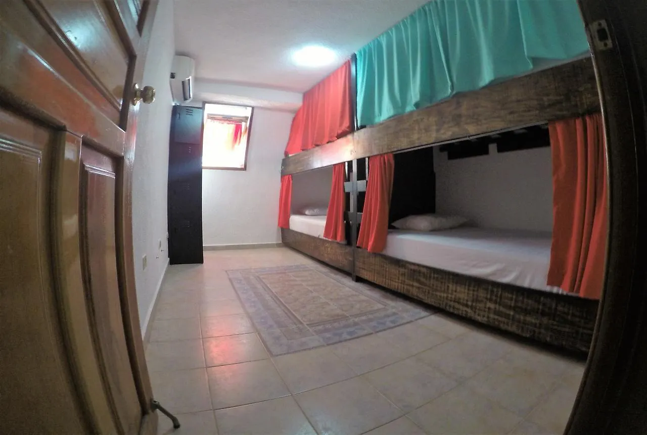 Izsla Hostel Playa Del Carmen
